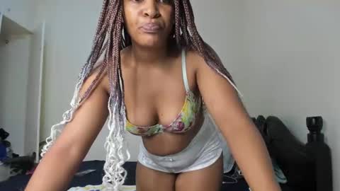 Kinky online show from January 3, 2025, 1:14 pm