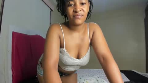 Kinky online show from January 22, 2025, 6:20 am