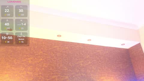  CALL ME KINSLEY  online show from March 19, 2026, 4:38 am