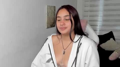 Snapshot of kir_ely chatting on June 3, 2026, 7:08 pm kir_ely online show from June 3, 2026, 7:08 pm