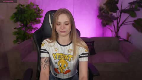 Sweet girls online show from May 11, 2026, 10:32 am