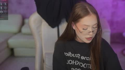 Sweet girls online show from May 20, 2026, 2:07 am