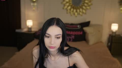 Sweet girls online show from May 27, 2026, 4:53 am