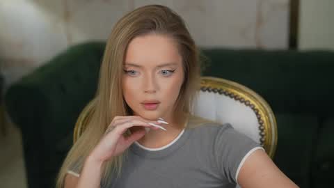 Sweet girls online show from May 28, 2026, 7:16 am