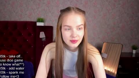 Snapshot of kira_here_ chatting on June 6, 2026, 7:35 am Kira online show from June 6, 2026, 7:35 am