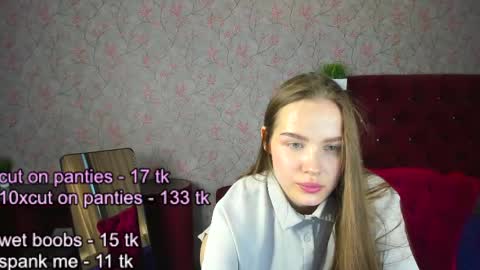 Snapshot of kira_here_ chatting on June 10, 2026, 9:41 am Kira online show from June 10, 2026, 9:41 am