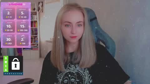 Snapshot of kira_love_sleep chatting on July 17, 2026, 5:40 pm you know thumb up me please its important online show from July 17, 2026, 5:40 pm