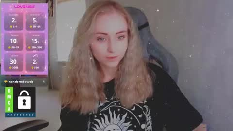 Snapshot of kira_love_sleep chatting on August 4, 2026, 4:53 pm you know thumb up me please its important online show from August 4, 2026, 4:53 pm