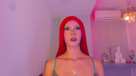Kira  online show from June 24, 2026, 11:37 pm