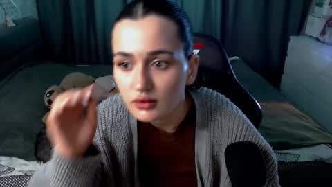 Snapshot of kira_yammy chatting on February 12, 2026, 11:00 pm Kira follow me online show from February 12, 2026, 11:00 pm