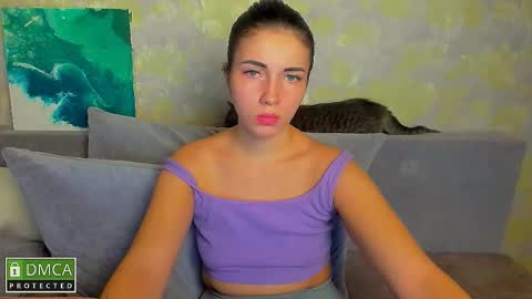 kiraa sunny online show from November 5, 2025, 6:52 pm