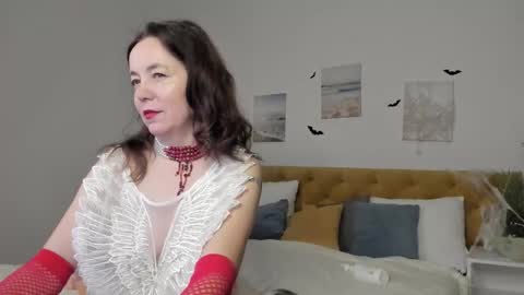 kiraadamss online show from October 30, 2025, 1:07 am