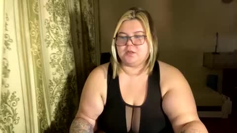 Just Kira online show from March 2, 2025, 3:05 pm