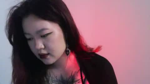 Snapshot of kiradrip chatting on July 10, 2026, 8:55 pm Kira online show from July 10, 2026, 8:55 pm