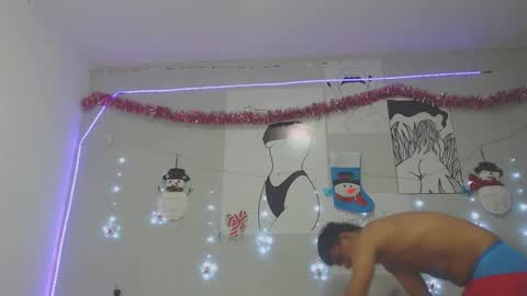 Snapshot of kirah_69 chatting on December 30, 2024, 12:20 pm kirah_69 online show from December 30, 2024, 12:20 pm