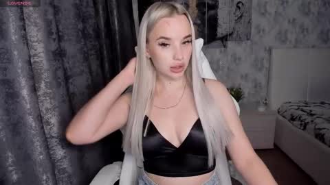 Snapshot of kirakrox chatting on September 14, 2025, 7:24 pm kirakrox online show from September 14, 2025, 7:24 pm