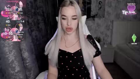 Snapshot of kirakrox chatting on September 17, 2025, 8:43 pm kirakrox online show from September 17, 2025, 8:43 pm