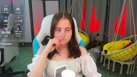 KiraParker online show from May 11, 2026, 5:10 pm