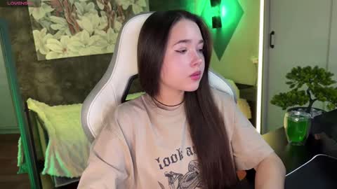 Kira online show from February 22, 2025, 9:12 am