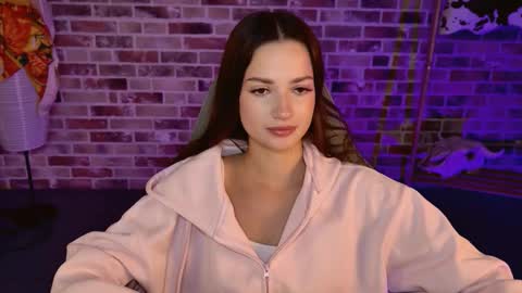 kiravair online show from November 24, 2025, 9:09 am