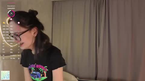 Snapshot of kirbycallaro chatting on February 25, 2026, 6:06 pm Miko online show from February 25, 2026, 6:06 pm