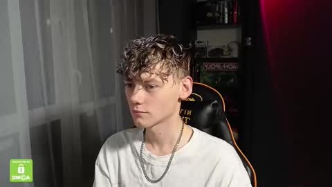 Kirill and Andrey online show from November 6, 2025, 3:24 pm