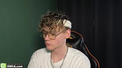 Kirill and Andrey online show from February 25, 2026, 8:13 am