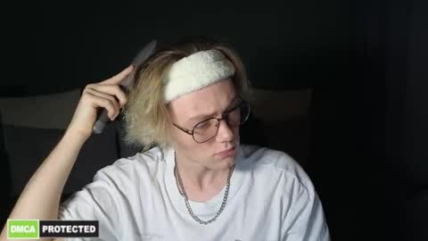 Kirill and Andrey online show from April 7, 2026, 1:06 am