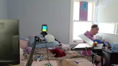 Snapshot of kirkcammerman1 chatting on February 22, 2025, 6:19 pm Onya online show from February 22, 2025, 6:19 pm