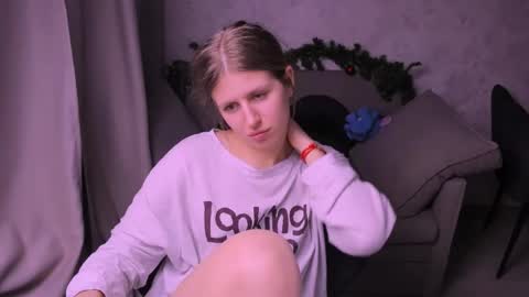 Kira online show from January 4, 2025, 11:06 pm