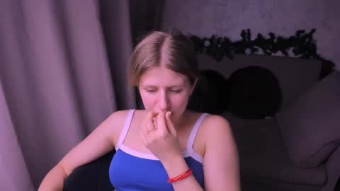 Kira online show from January 10, 2025, 9:10 pm