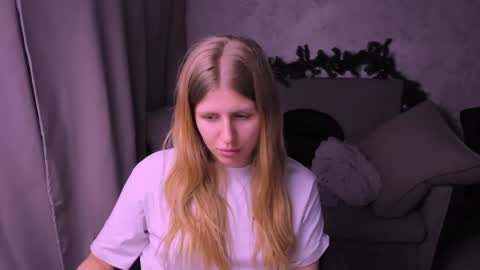 Kira online show from January 12, 2025, 9:08 pm