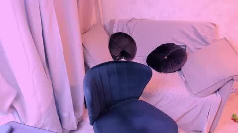 Kira online show from March 6, 2025, 8:16 pm