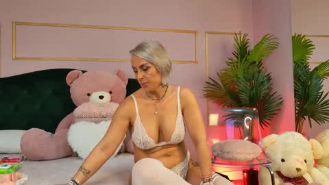 Snapshot of kirrawhite chatting on March 6, 2026, 5:31 pm Kirra online show from March 6, 2026, 5:31 pm