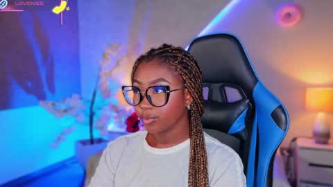 kishalove_ online show from May 22, 2026, 10:32 am