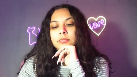 kiss_ameliaa online show from February 24, 2025, 10:15 am