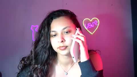 kiss_ameliaa online show from February 25, 2025, 11:19 am