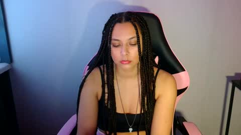 kiss_ameliaa online show from March 11, 2025, 8:30 am