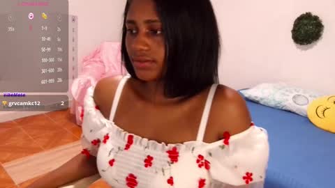 Violet  online show from December 29, 2024, 1:13 am