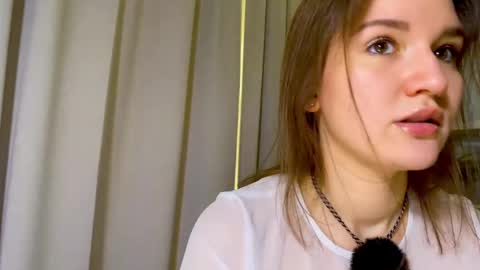 Snapshot of kissable_era chatting on May 7, 2026, 9:36 am call me Luna online show from May 7, 2026, 9:36 am