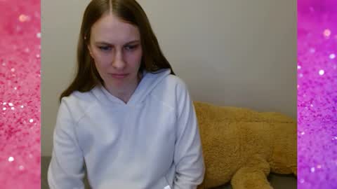 Allie online show from December 2, 2025, 4:02 pm