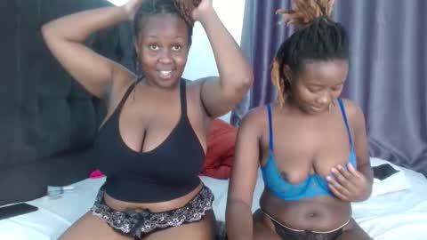 Snapshot of kisses_galore chatting on March 28, 2026, 8:36 am kisses_galore online show from March 28, 2026, 8:36 am