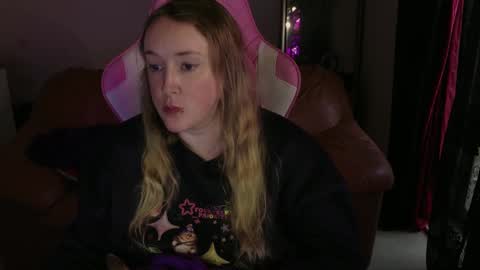 kissica online show from January 21, 2025, 4:16 pm