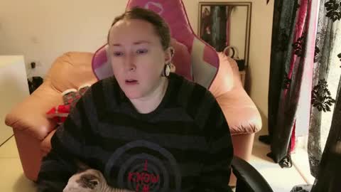 kissica online show from February 9, 2025, 11:58 am