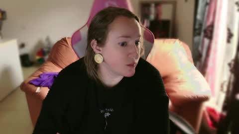 kissica online show from March 3, 2025, 9:22 am