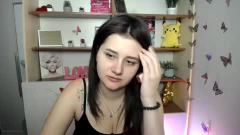 kissleoxx online show from June 15, 2026, 11:56 am