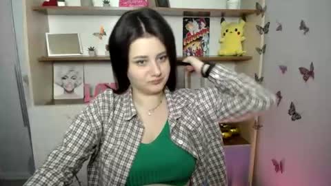 kissleoxx online show from July 4, 2026, 10:54 am
