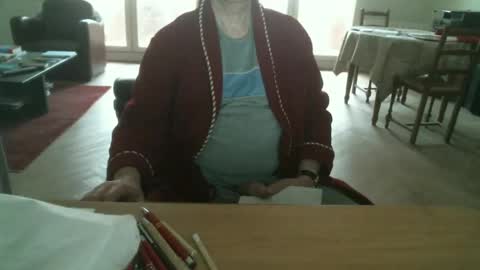 kisslog1 online show from December 28, 2024, 8:37 am