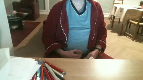 kisslog1 online show from January 3, 2025, 4:44 am