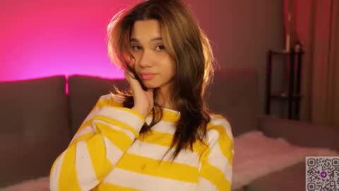 Snapshot of kissmesloww chatting on November 18, 2025, 2:54 pm Snezhana online show from November 18, 2025, 2:54 pm